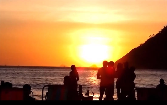 2016-01-31 Itacoatiara Sonnenuntergang (Video)